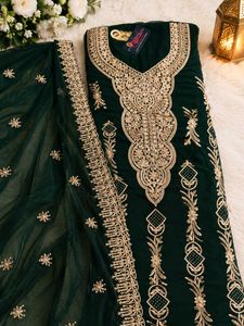 Embroidered Emerald Green Kurta Set with silk salw