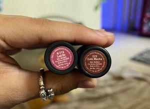 Two Swiss Beauty Lipsticks Set