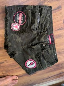 Superdry Camo Patch Shorts