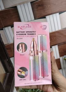 2-in-1 Eyebrow Trimmer & Shaver