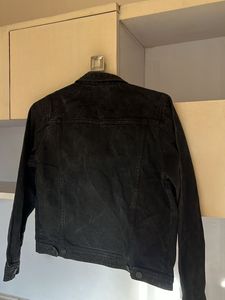 People - Classic Black Denim Jacket