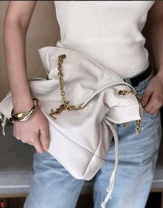 YSL SMALL JAMIE SHOPPING TOTE IN SUPPLE QUILTED LA