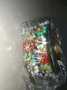 Beautiful bangles ( New)