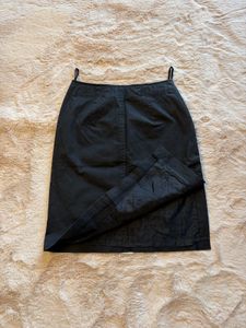 Classic Black Pencil Skirt With Pockets