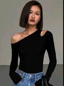 Chic Black Cut-Out One-Shoulder Top