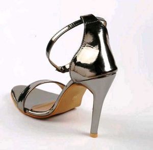Stylish Metallic Stiletto heels