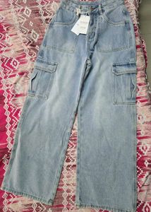 URBANIC Wide Leg Cargo Jeans