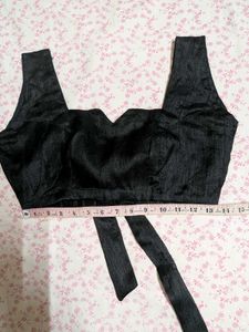 Chic Black Bow Blouse