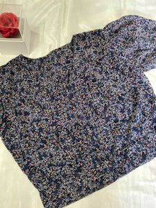 Floral Puff Sleeve Top