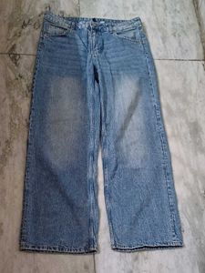 H&amp;M Blue Jeans (32/33)