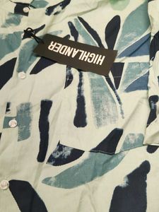 HIGHLANDER Men's Abstract Print Button-Up Shirt