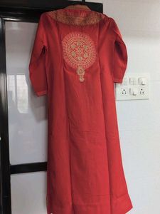 Elegant Red Embroidered Kurta