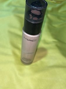 MAC Studio Fix Foundation