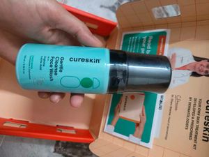 Cureskin Gentle Cleanse Face Wash