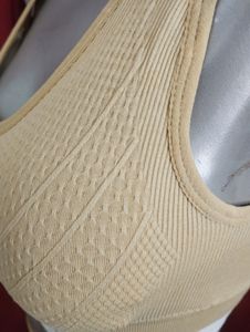 137 Jacquard Weaving Sports Bra