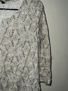 Elegant Paisley Print Top