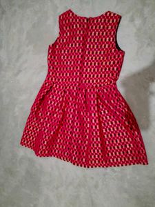Chic Sleeveless Textured Dress