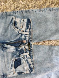Trendy Acid Wash Jeans