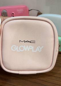 MAC GlowPlay Makeup Pouch