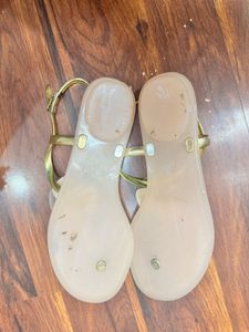 Elegant Carlton London Flower Sandals
