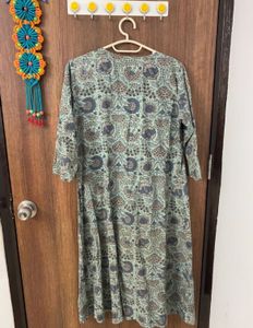 Zudio Beutiful Cotton Anarkali