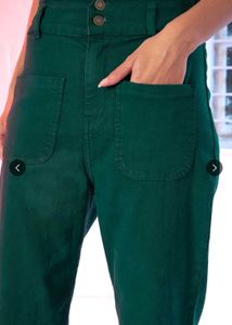 Green High-Waisted Wide-Leg Jeans