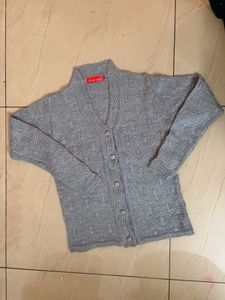 Chic Grey Knitted Cardigan