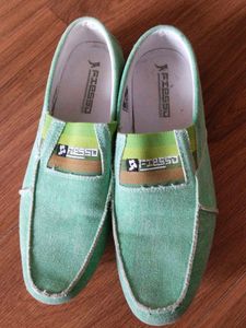 Trendy Mint Green Slip-On Shoes (43)