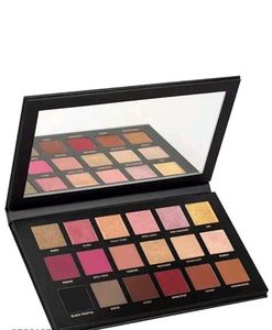 Amazing Eye shadow With 18 Shades in 1 Kit...