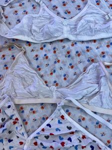 Lot of 3 Bras
