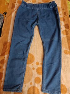 Combo of MAX Green Top &amp; DMart blue Jeans 👚👖