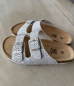 Stylish Leopard Print Slippers, EU38, UK5, new