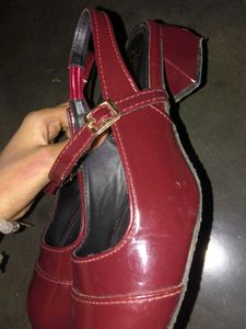 Chic Mary Jane Heels - Burgundy Patent