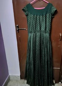 Elegant Green Ethnic Gown with golden work ✨