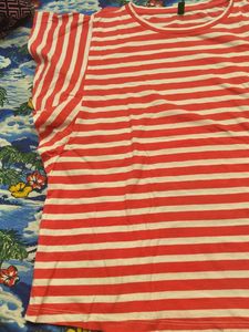 Benetton Striped Red &amp; White T-Shirt