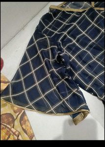 Stylish Plaid Kurta with Button Detail