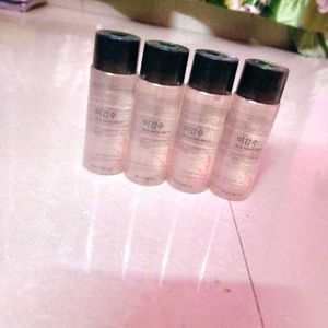 PACK OF 4 The Face Shop Rice water bright light Cl
