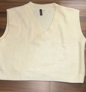 Cute Whiteish Knit V-Neck Vest - Size L
