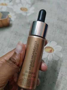 Swiss Beauty Liquid Highlighter