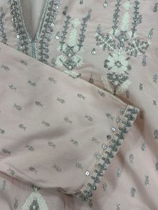 Elegant W Embroidered Kurta