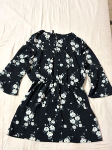 Chic Floral Print Dress