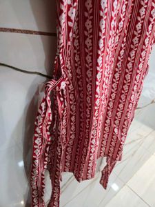 Stylish Printed Sleeveless Kurta