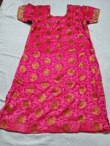 Pink &amp; Golden Kurti