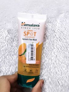 Himalaya Dark Spot Clearing Face Wash