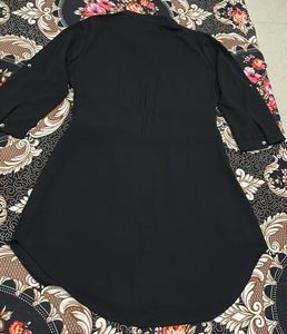 Elegant Black Kurta with Metallic Belt