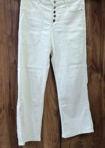 Stylish Off-White Wide Leg Jeans