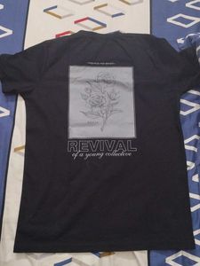 KAOUTS Black Graphic T-Shirt