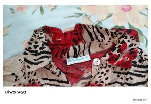Women's Long-Sleeve Button-Down Shirt