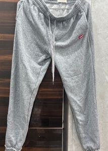 3 Levi’s Slim Fit Joggers