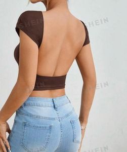 backless crop top